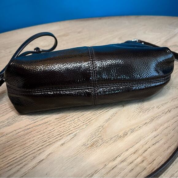 COACH Ashley Chocolate Brown Patent Leather Pebbled Small Crossbody Purse - Picture 5 of 11